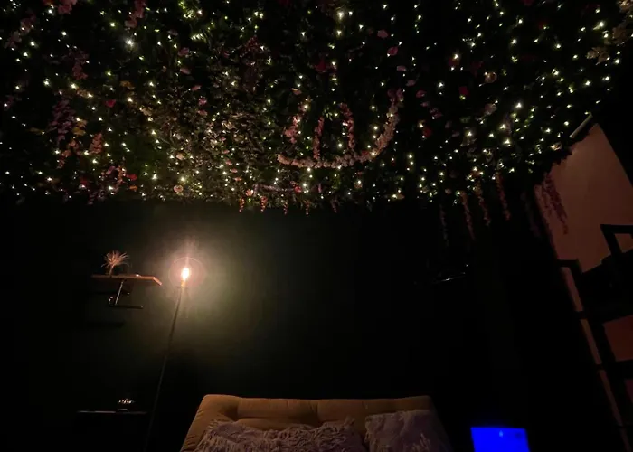 Mit Whirlpool, Sauna, Pole Dance Und Mehr Apartamento *