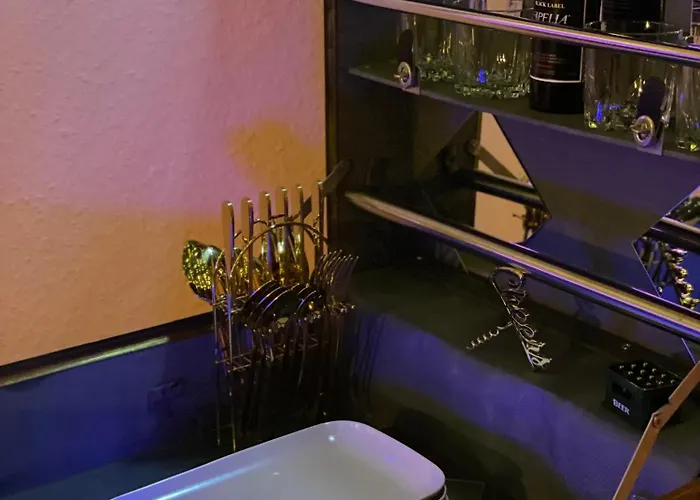 Apartamento Mit Whirlpool, Sauna, Pole Dance Und Mehr *