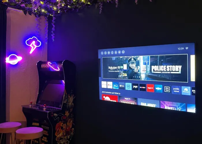 Mit Whirlpool, Sauna, Pole Dance Und Mehr * Essen