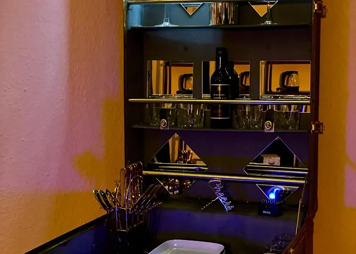 アパート Mit Whirlpool, Sauna, Pole Dance Und Mehr エッセン