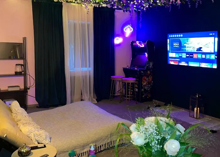 Mit Whirlpool, Sauna, Pole Dance Und Mehr Essen