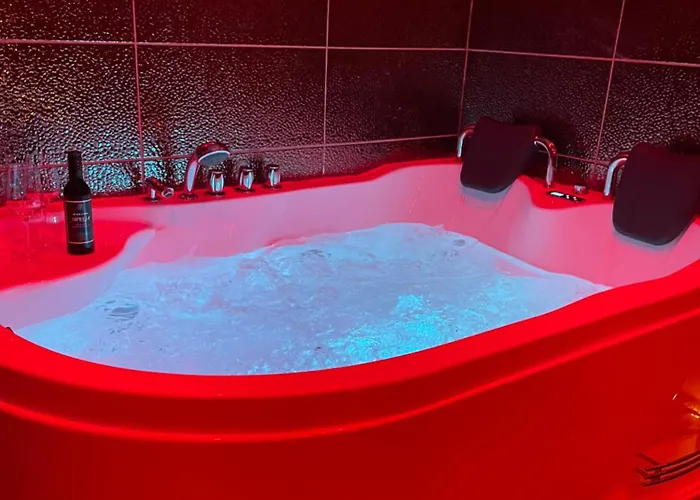 Mit Whirlpool, Sauna, Pole Dance Und Mehr Apartamento