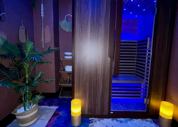 Mit Whirlpool, Sauna, Pole Dance Und Mehr Apartamento